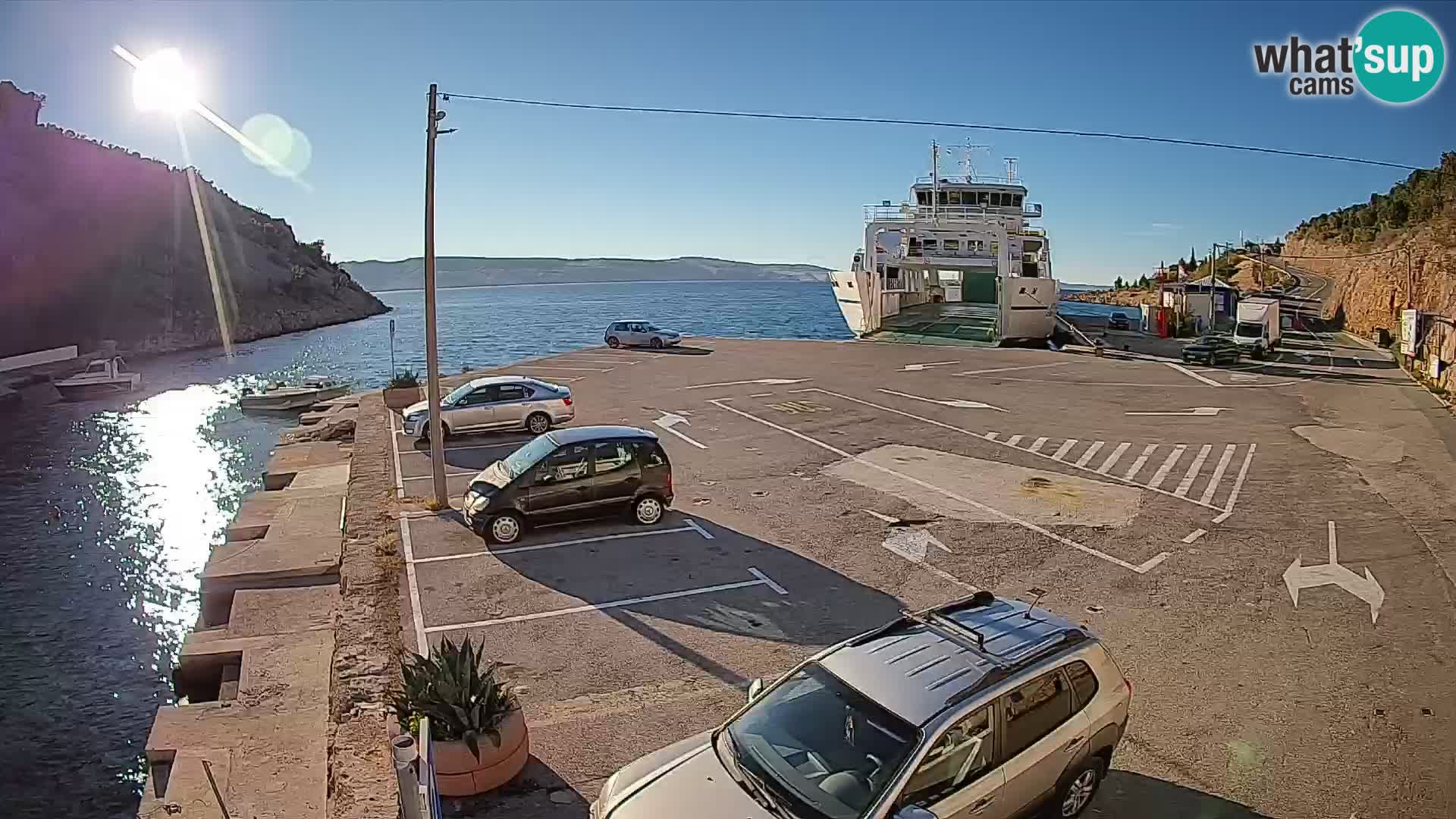 Webcam Prizna ferry port to Pag island