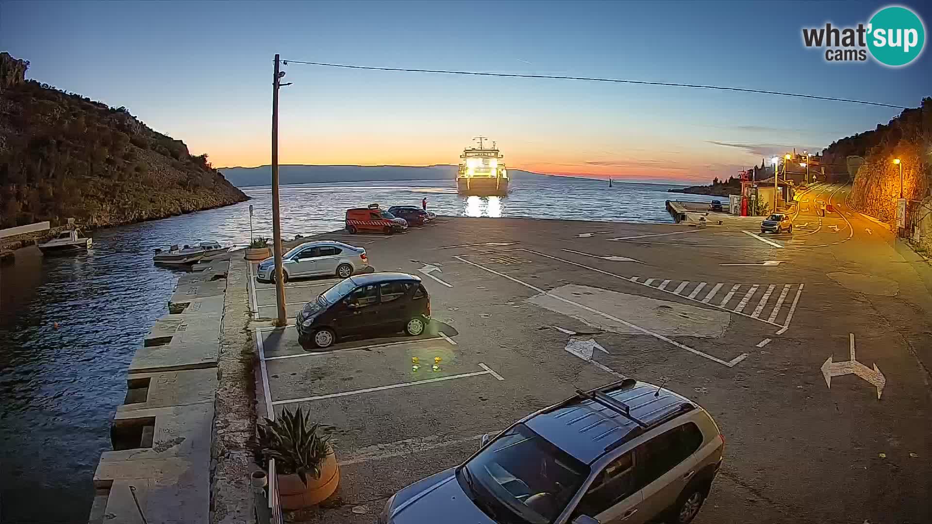 Webcam Fährhafen Prizna – zur Insel Pag