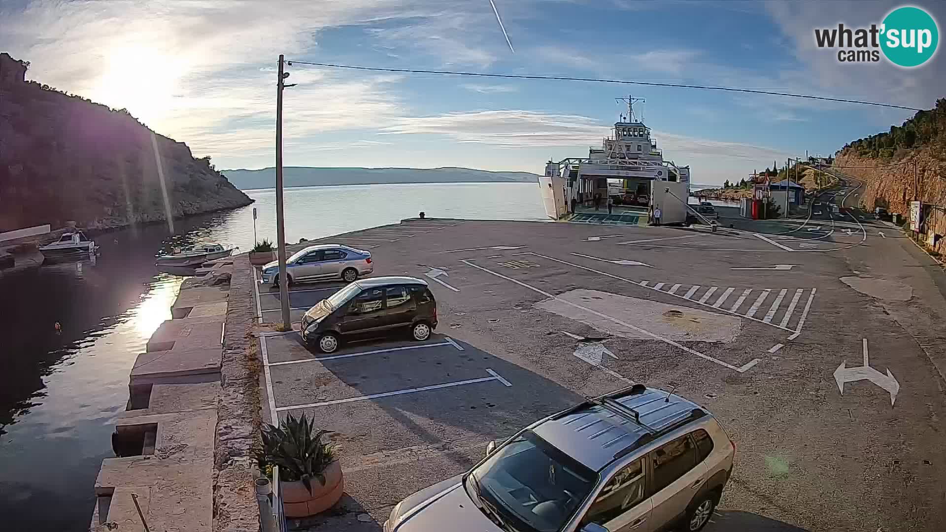 Webcam Prizna ferry port to Pag island