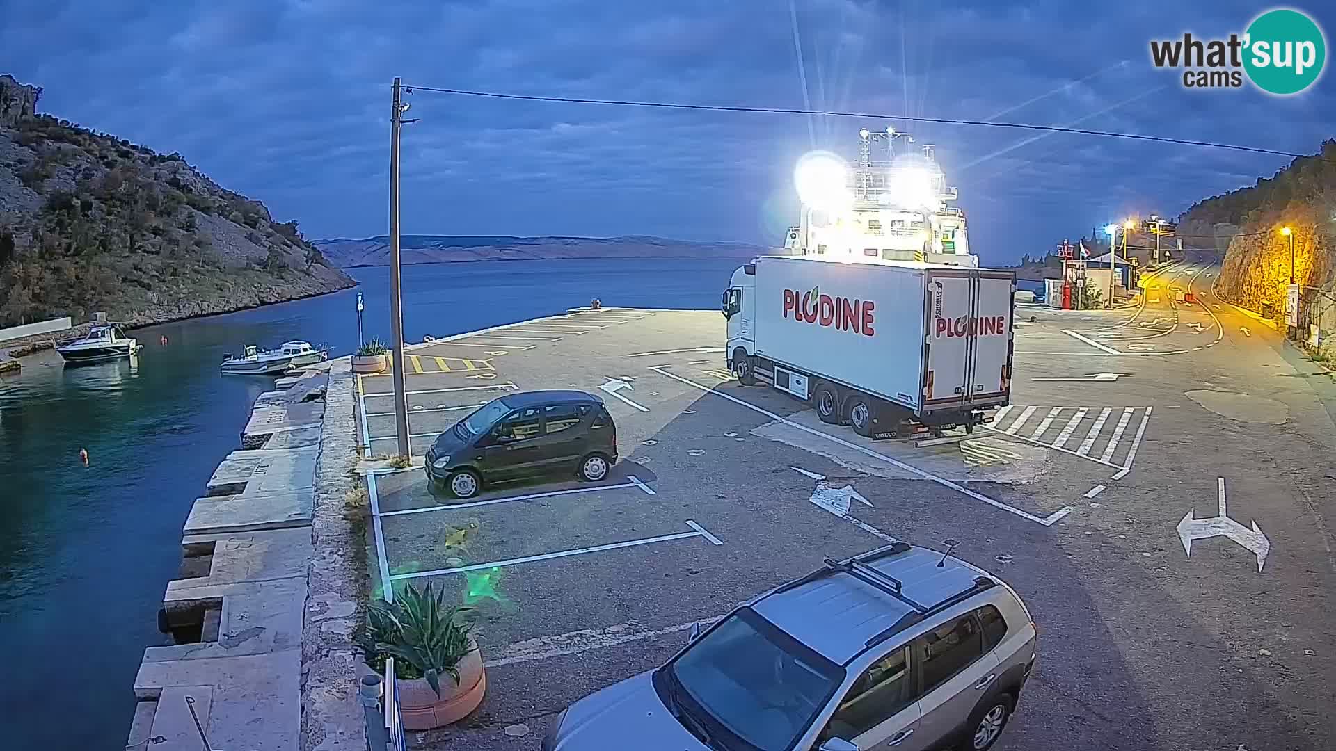 Webcam Fährhafen Prizna – zur Insel Pag