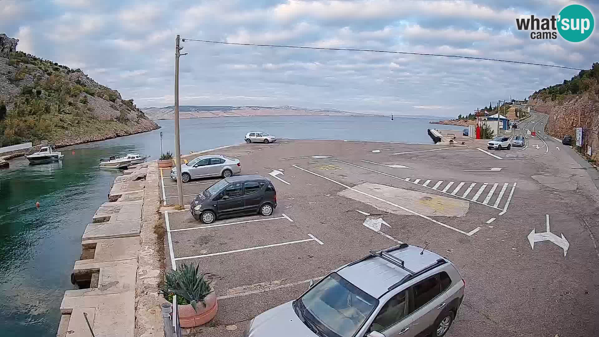 Webcam Prizna ferry port to Pag island