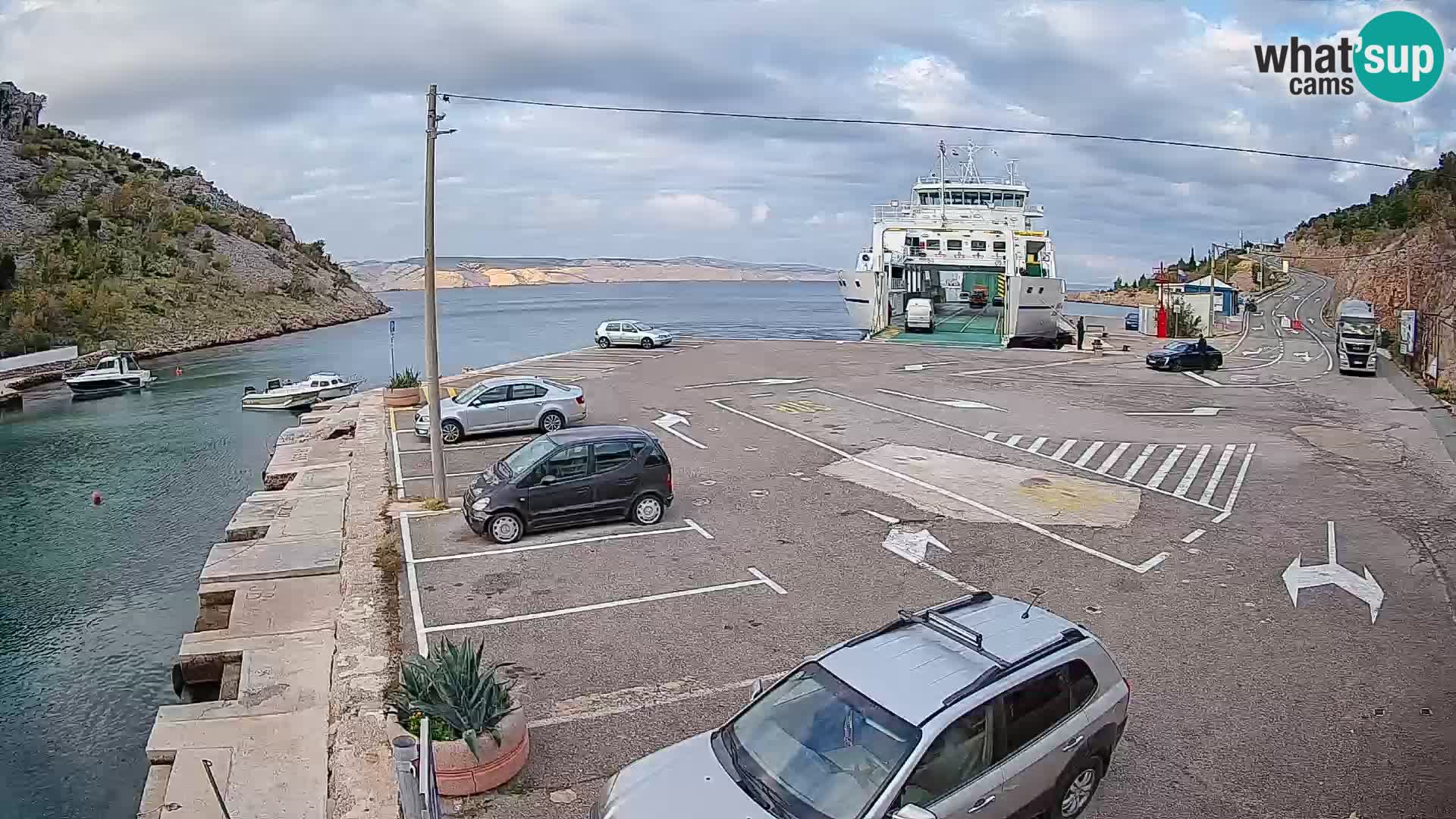 Webcam Prizna ferry port to Pag island