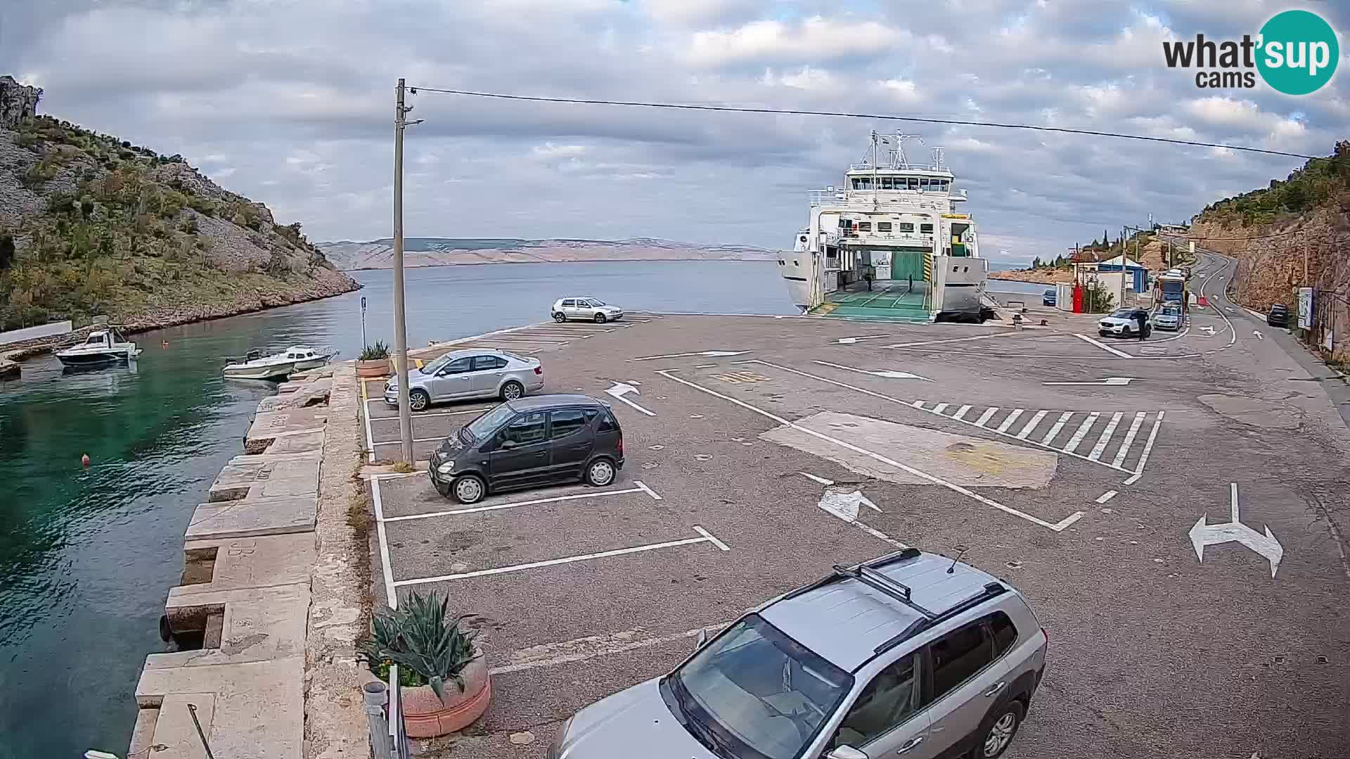 Webcam Prizna ferry port to Pag island