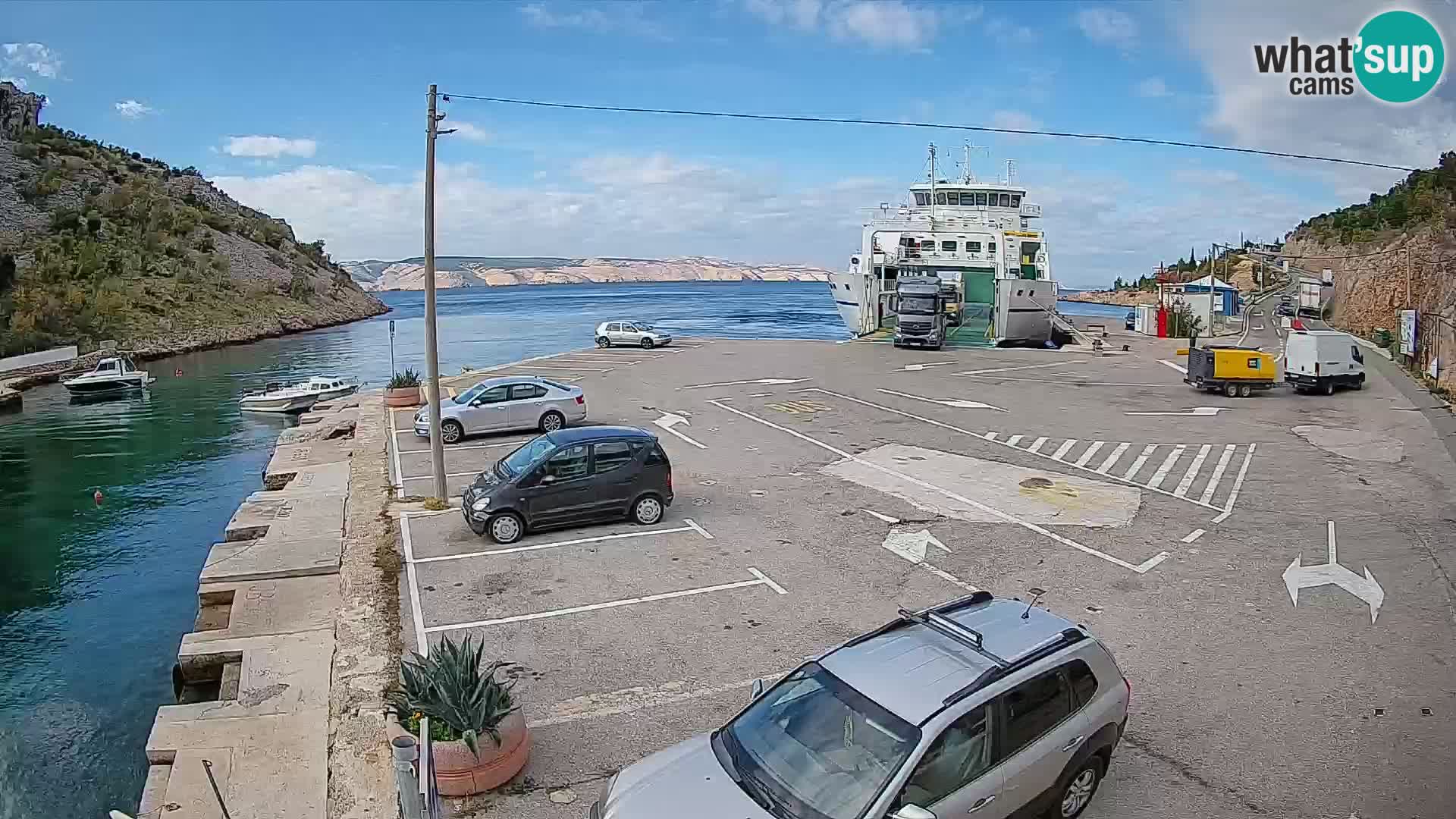 Webcam Prizna ferry port to Pag island