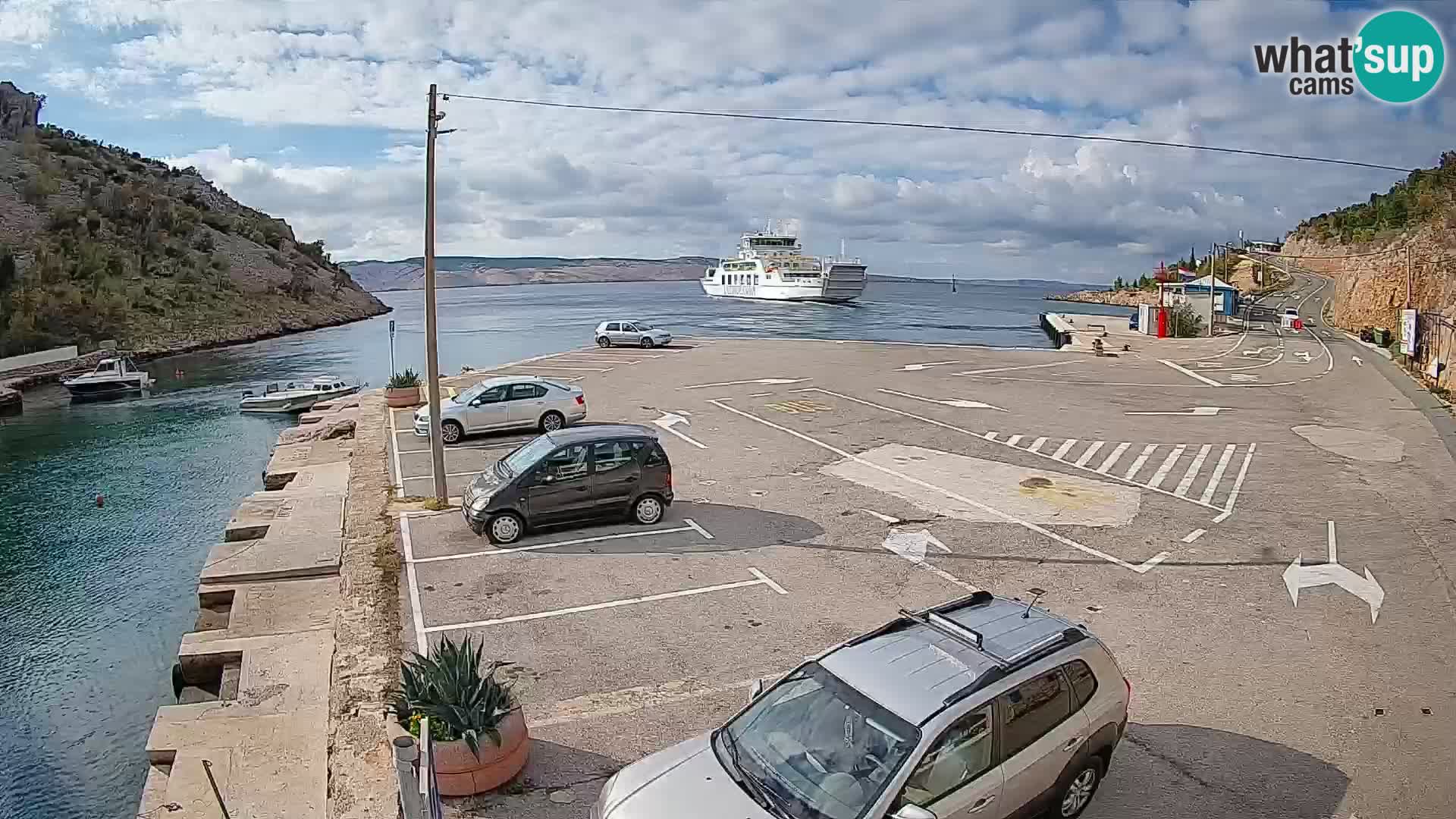 Webcam port de ferry de Prizna – vers l’île de Pag