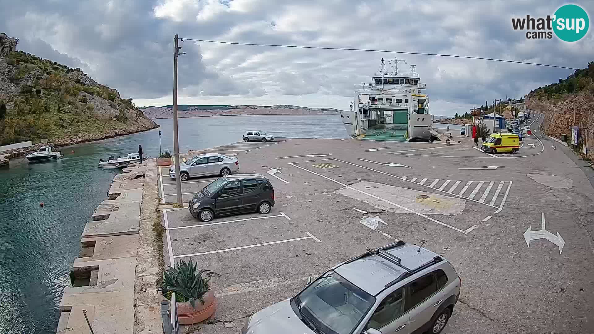 Webcam Prizna ferry port to Pag island