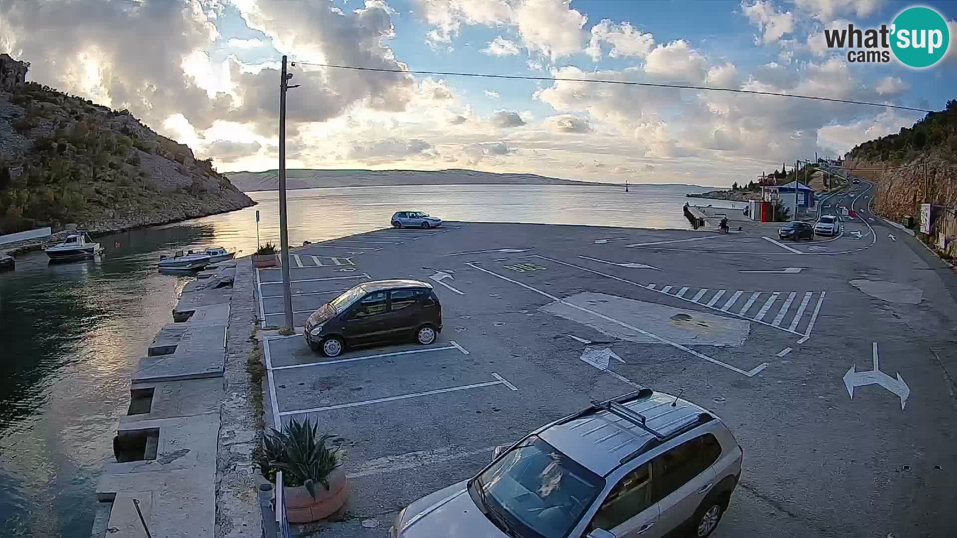 Webcam port de ferry de Prizna – vers l’île de Pag
