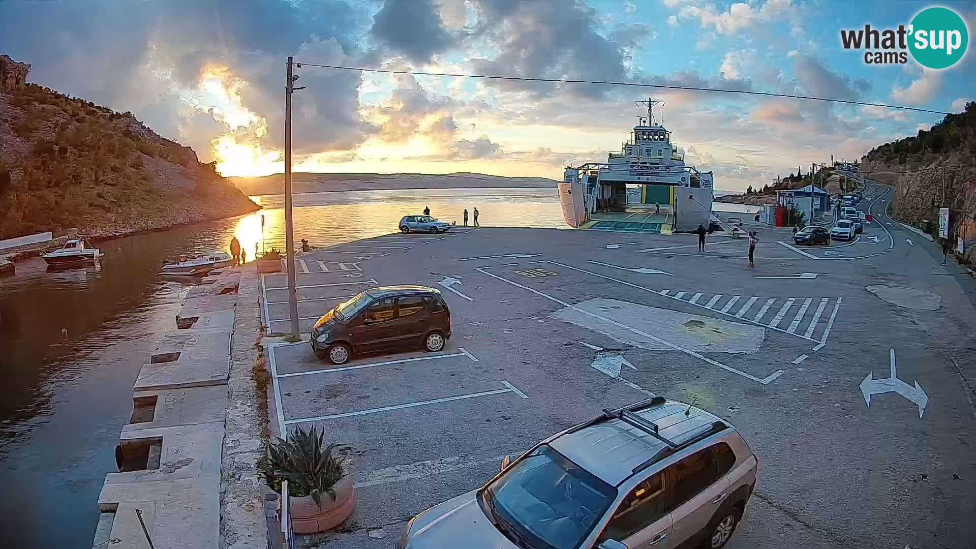 Webcam port de ferry de Prizna – vers l’île de Pag