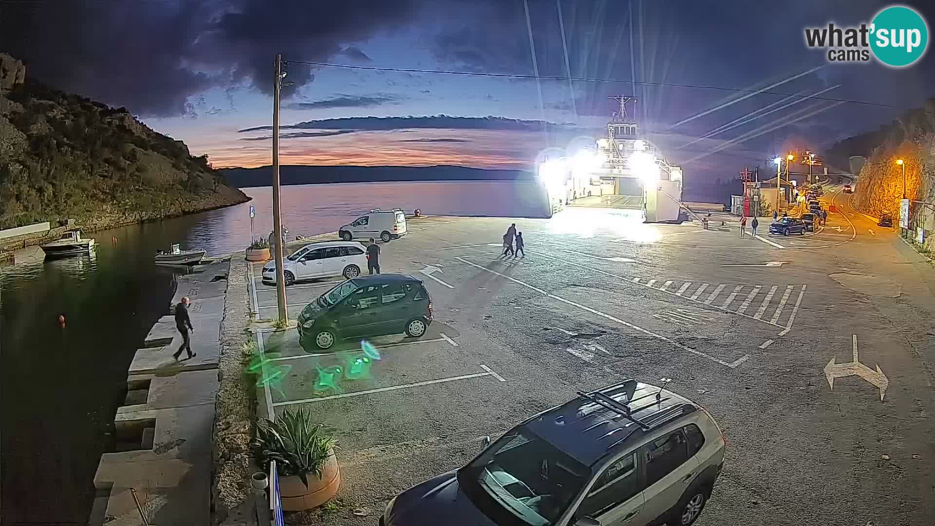 Webcam port de ferry de Prizna – vers l’île de Pag