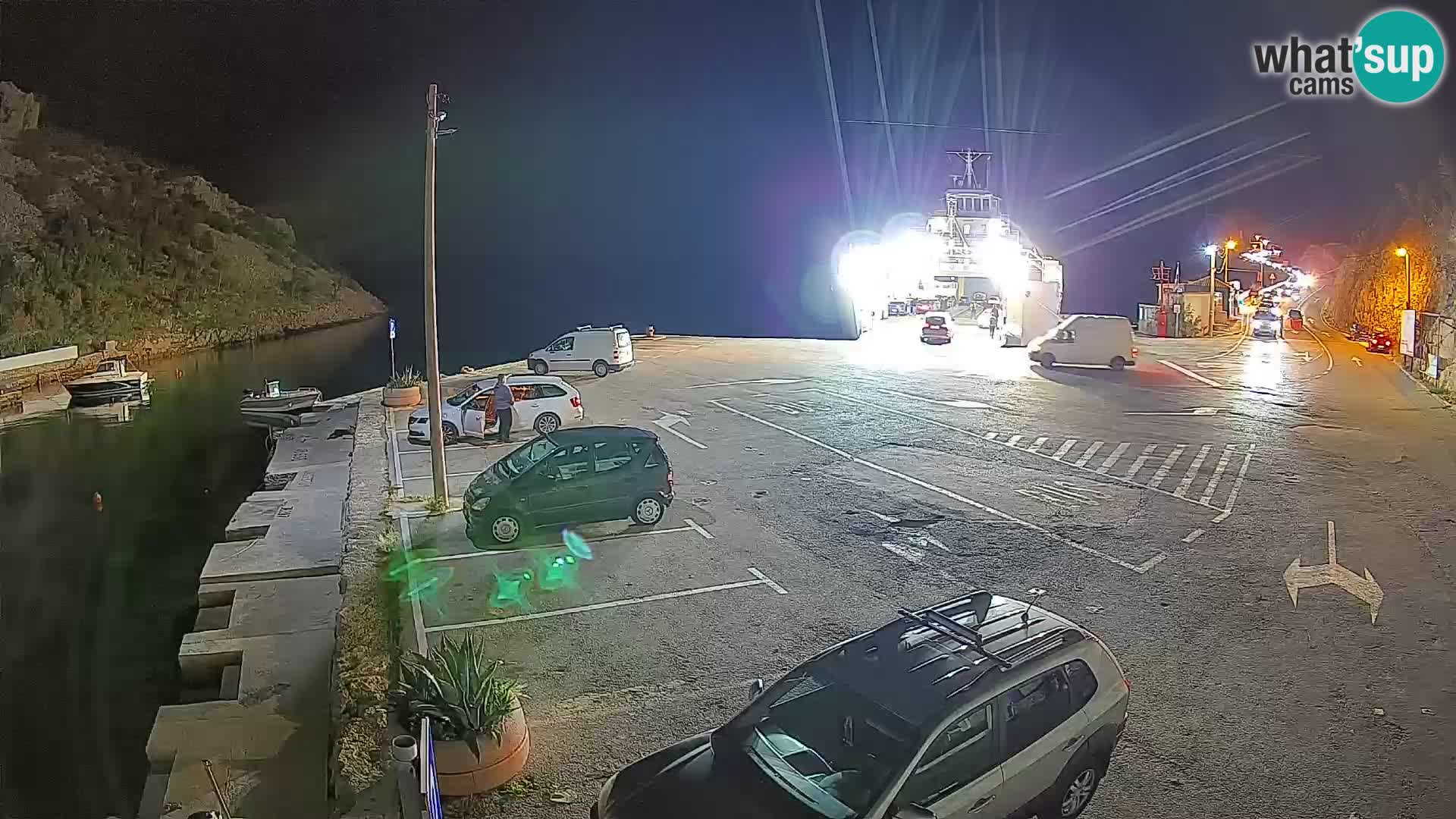 Webcam Prizna ferry port to Pag island