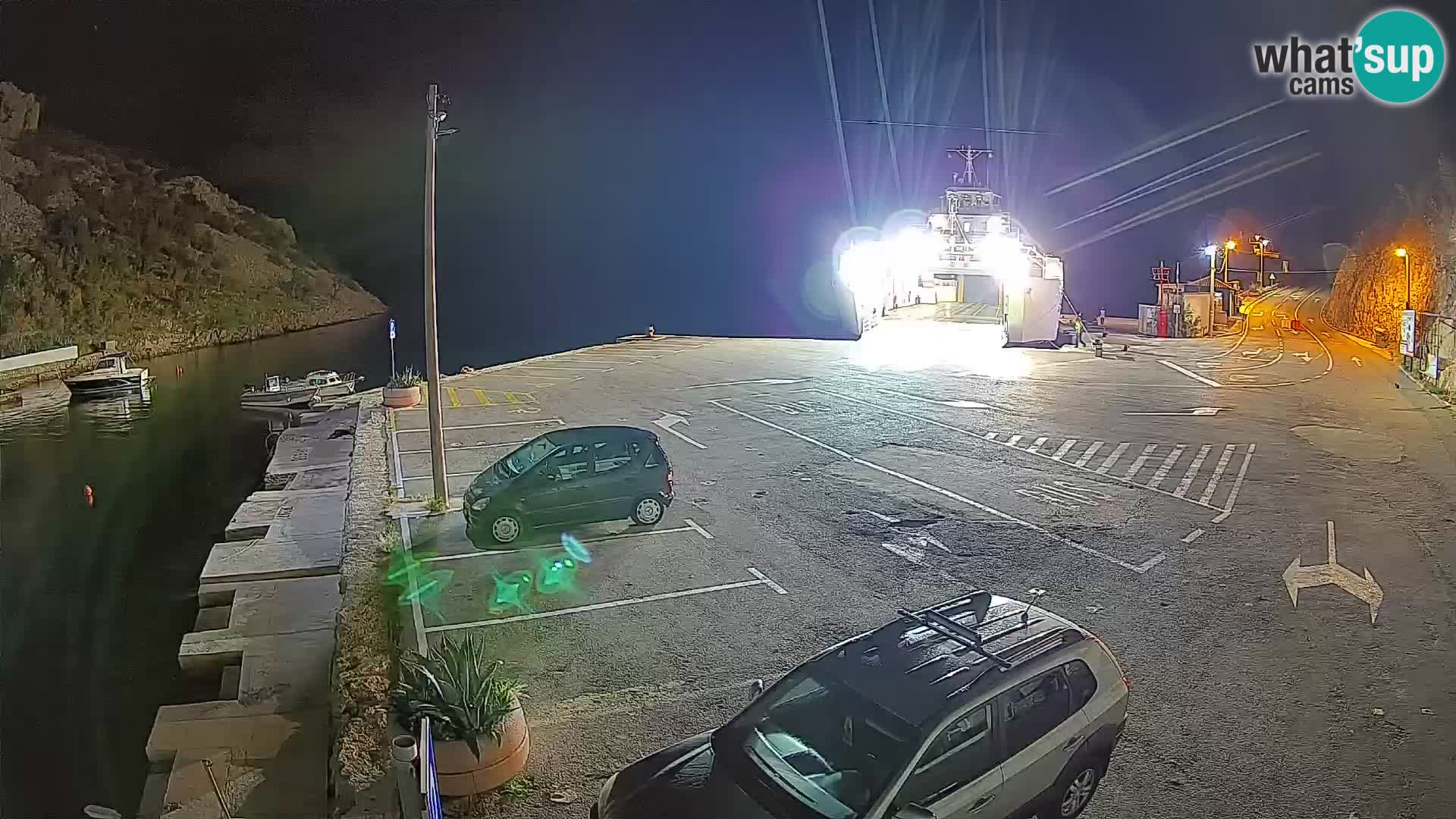 Webcam Prizna ferry port to Pag island
