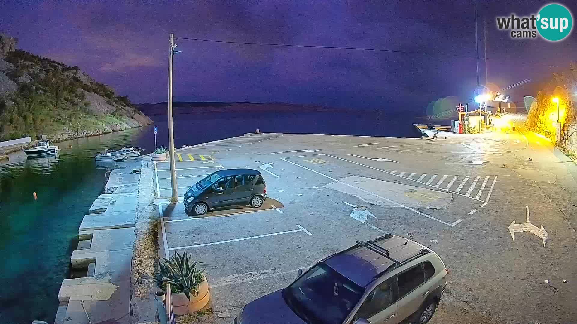 Webcam Prizna ferry port to Pag island