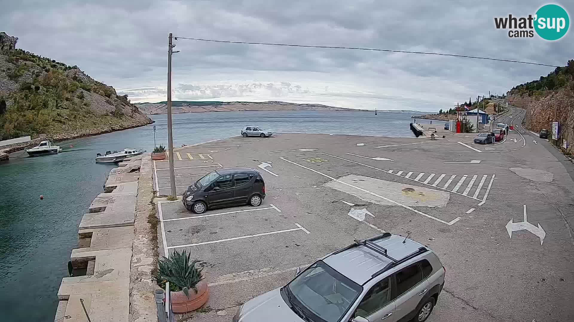 Webcam Prizna ferry port to Pag island