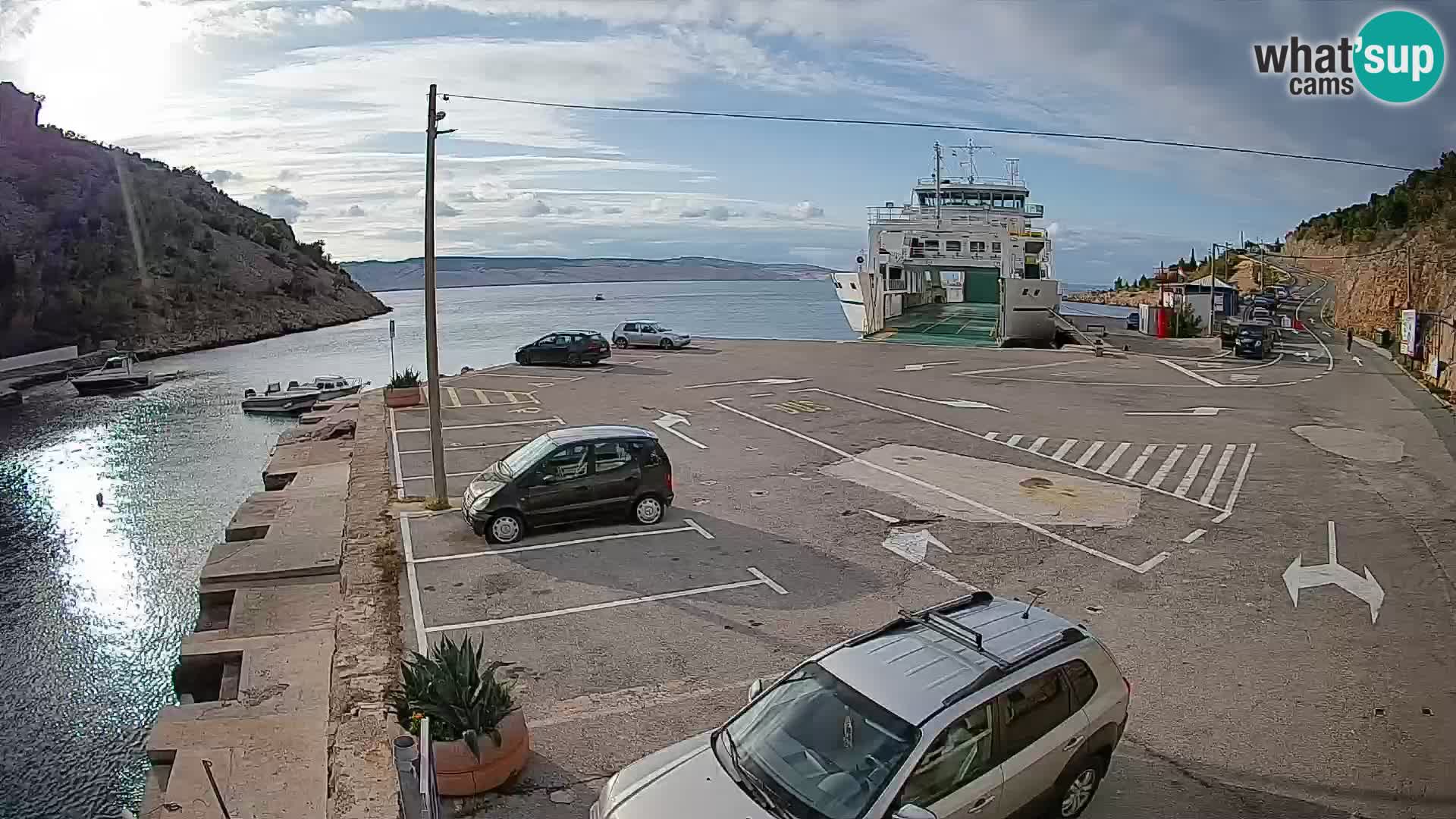 Webcam Prizna ferry port to Pag island