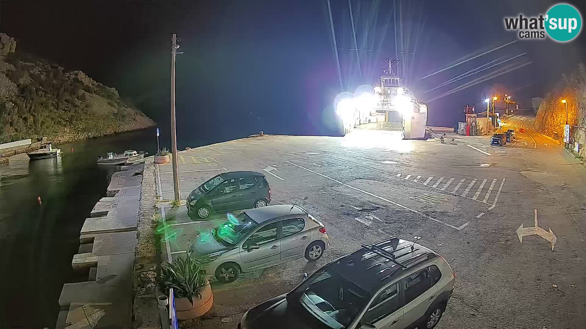 Webcam Prizna ferry port to Pag island