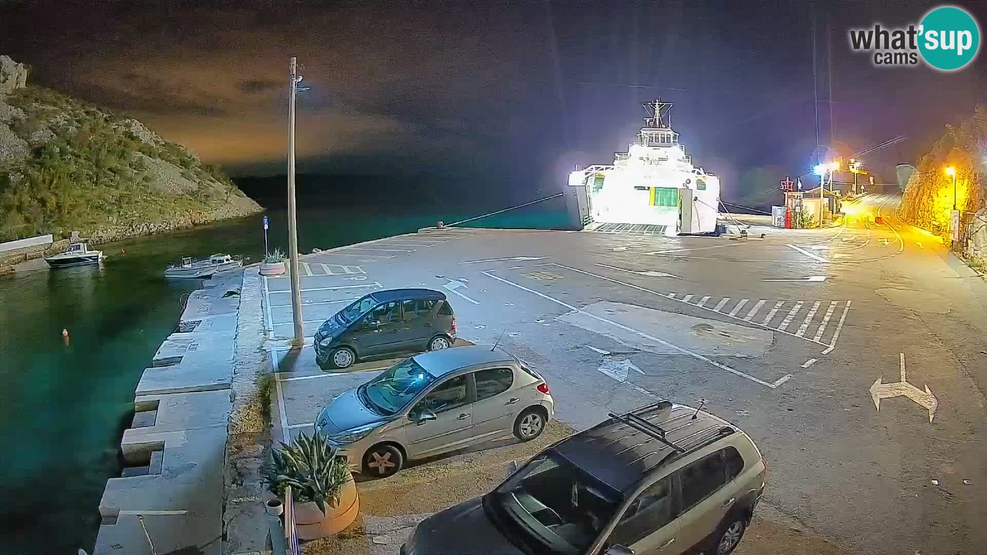 Webcam Prizna ferry port to Pag island