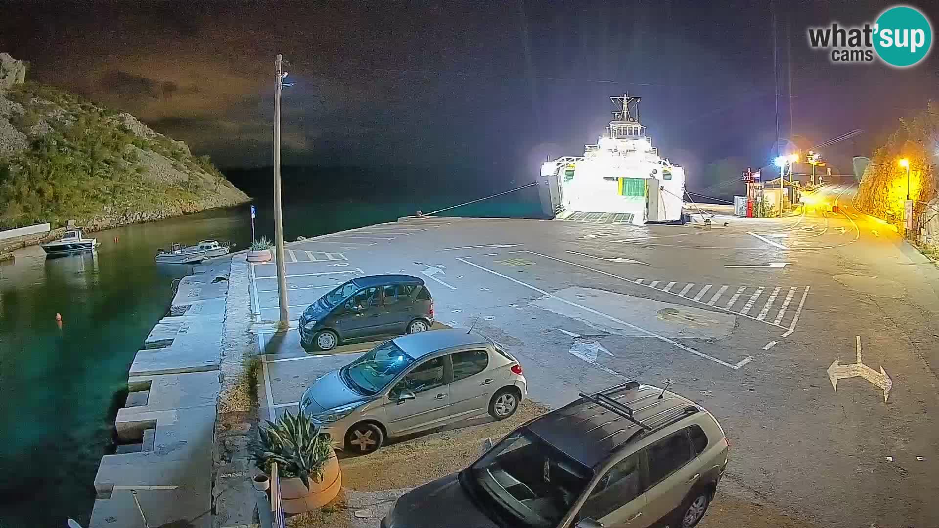 Webcam Prizna ferry port to Pag island
