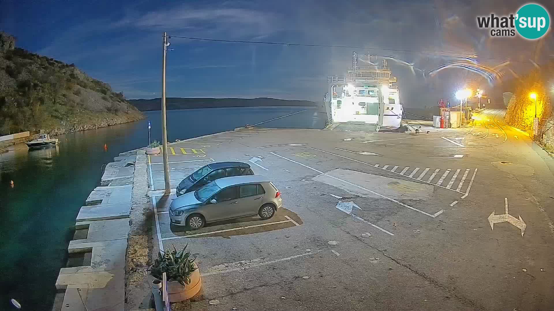 Webcam port de ferry de Prizna – vers l’île de Pag
