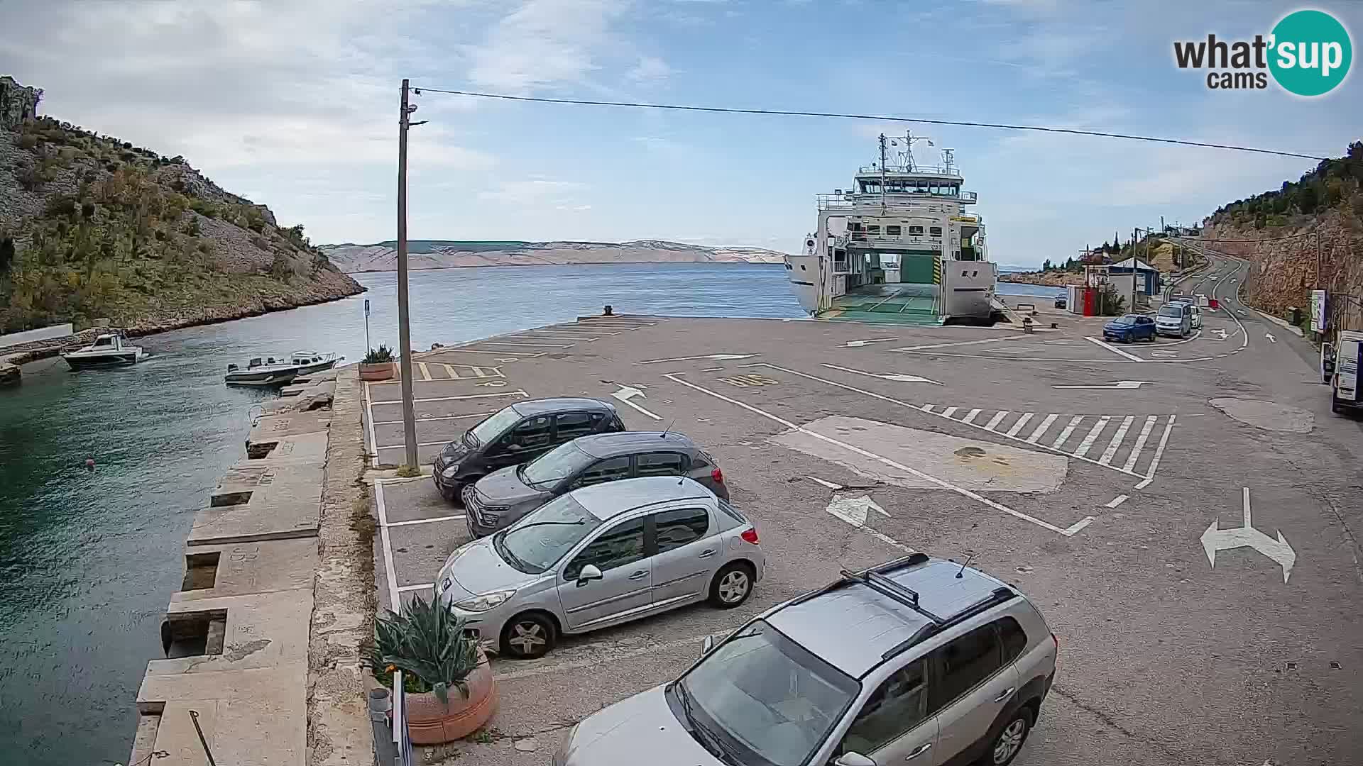 Webcam Prizna ferry port to Pag island