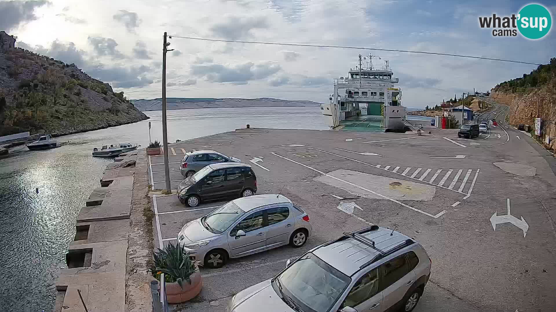 Webcam port de ferry de Prizna – vers l’île de Pag