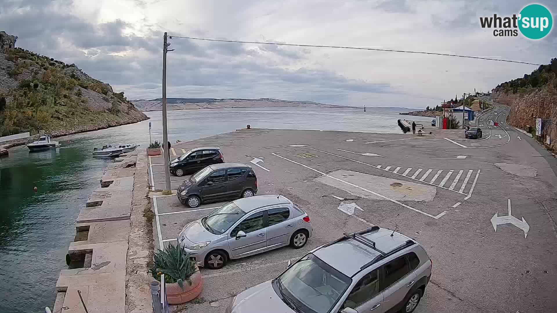 Webcam Prizna ferry port to Pag island