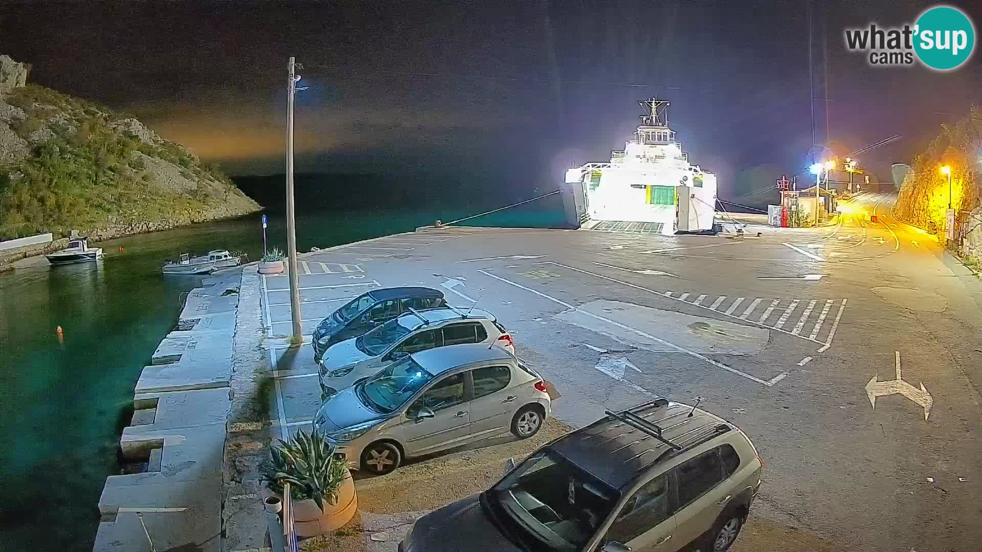 Webcam Prizna ferry port to Pag island