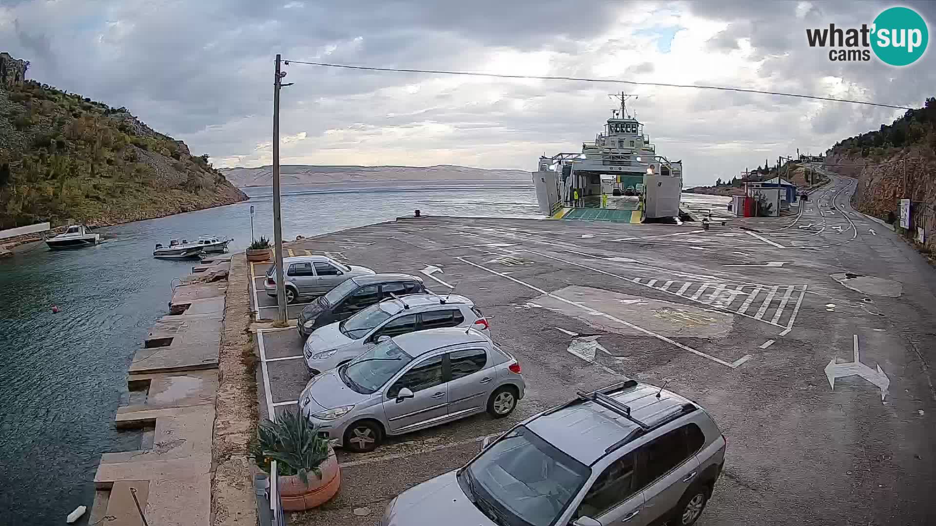 Webcam Fährhafen Prizna – zur Insel Pag