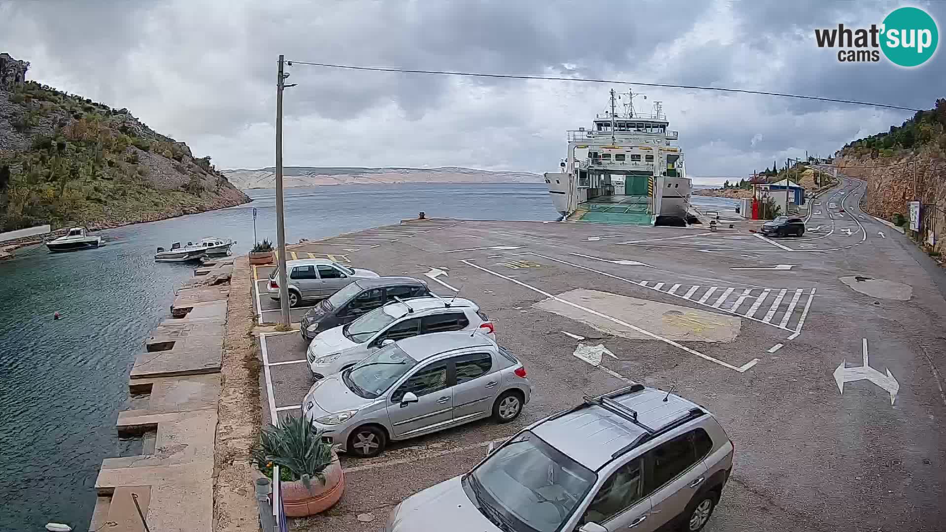 Webcam port de ferry de Prizna – vers l’île de Pag