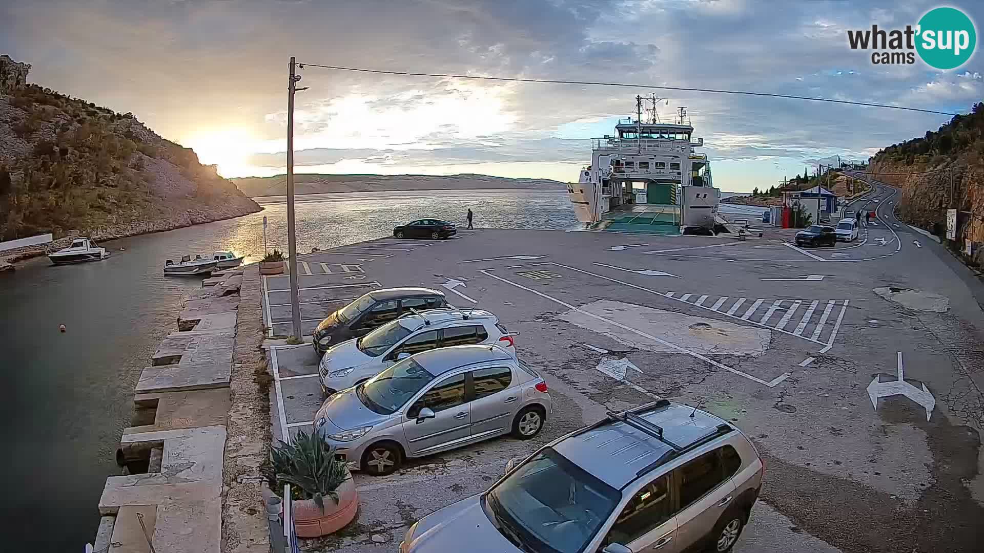 Webcam Fährhafen Prizna – zur Insel Pag