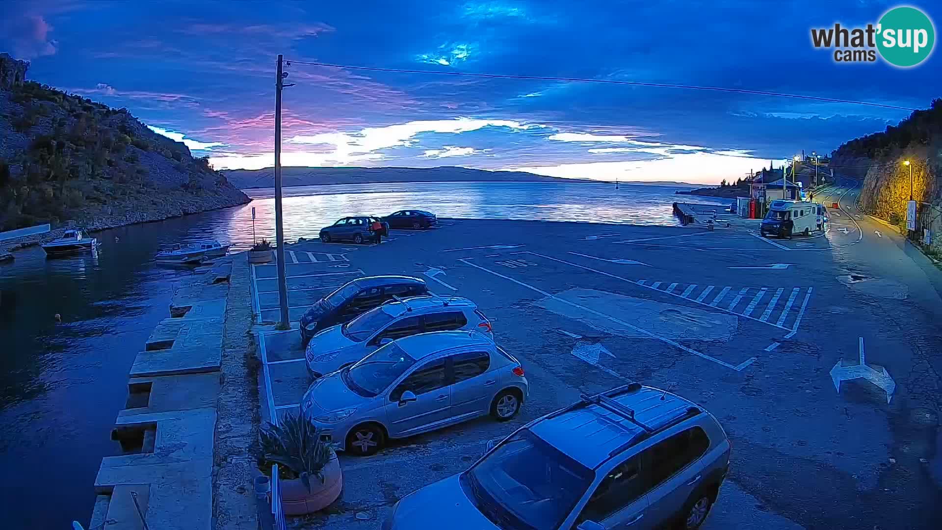 Webcam port de ferry de Prizna – vers l’île de Pag