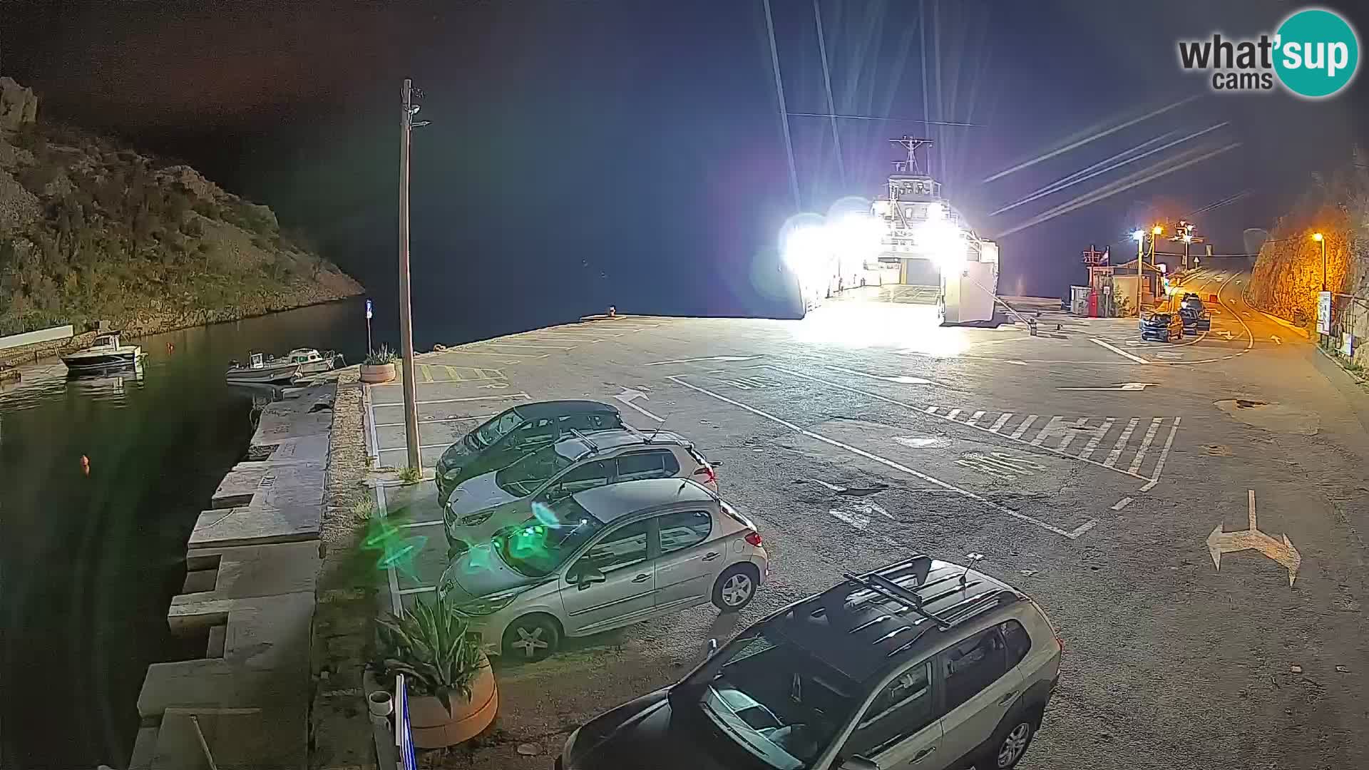 Webcam Prizna ferry port to Pag island
