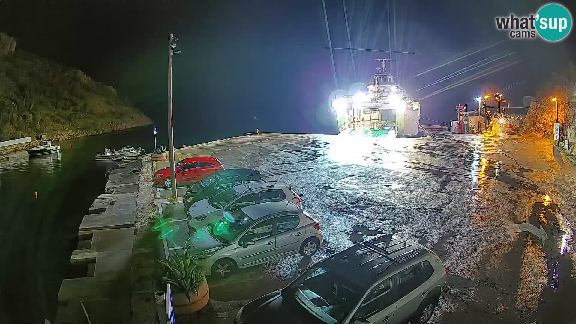 Webcam port de ferry de Prizna – vers l’île de Pag