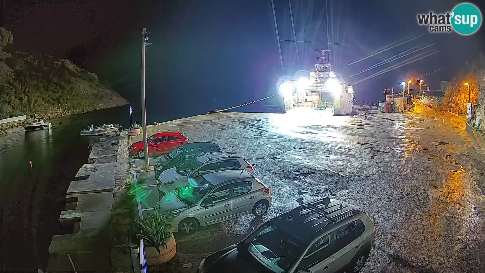 Webcam Prizna ferry port to Pag island