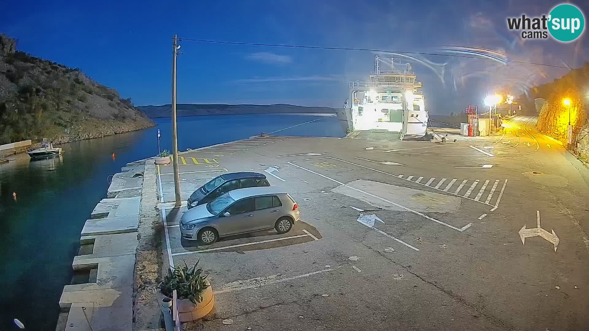 Webcam Prizna ferry port to Pag island