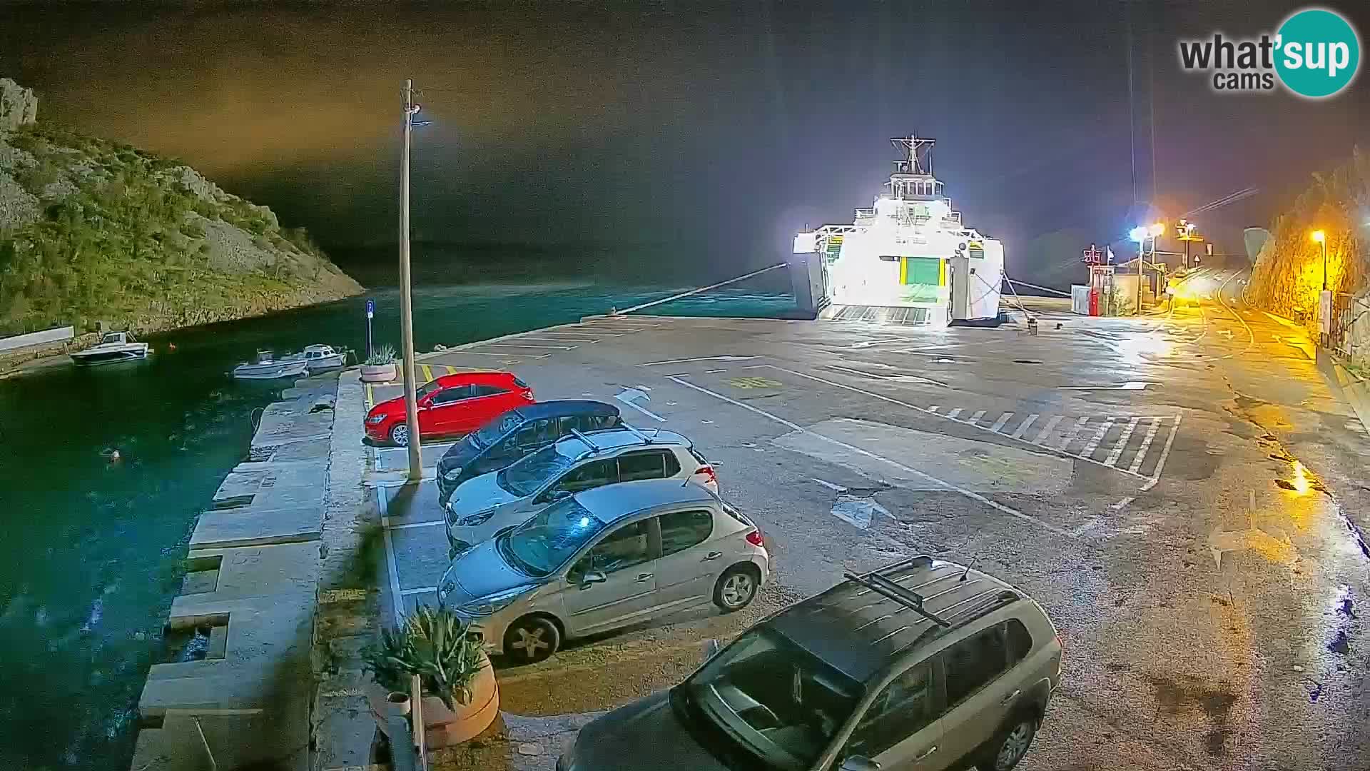 Webcam Prizna ferry port to Pag island