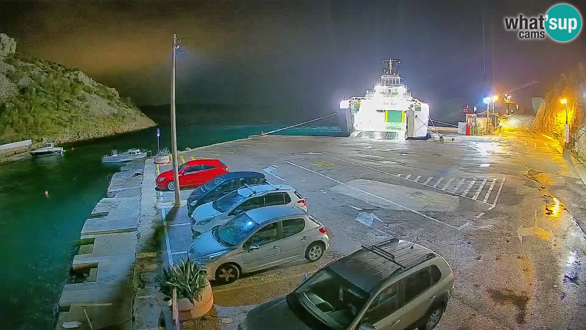 Webcam Prizna ferry port to Pag island