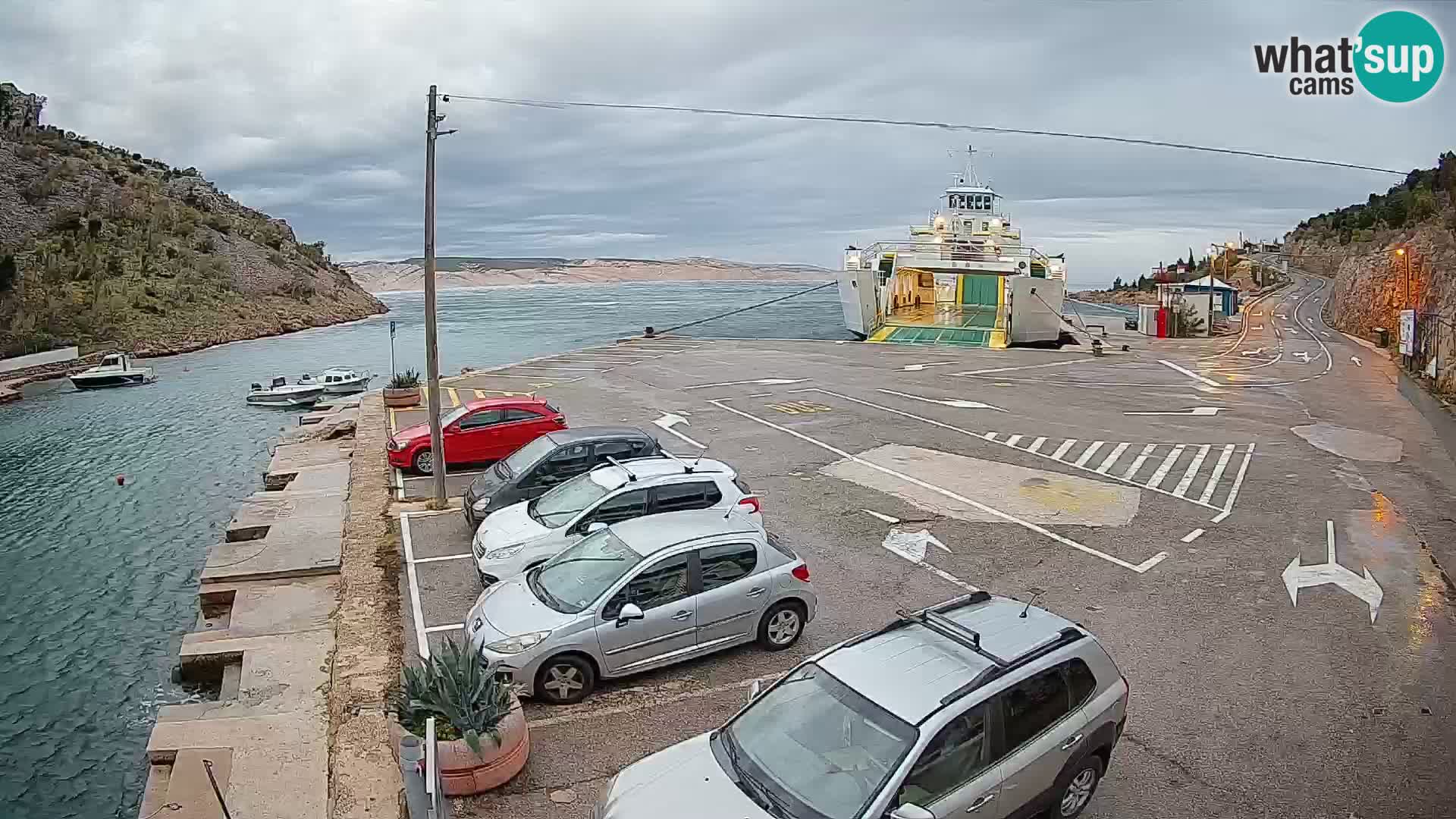 Webcam port de ferry de Prizna – vers l’île de Pag