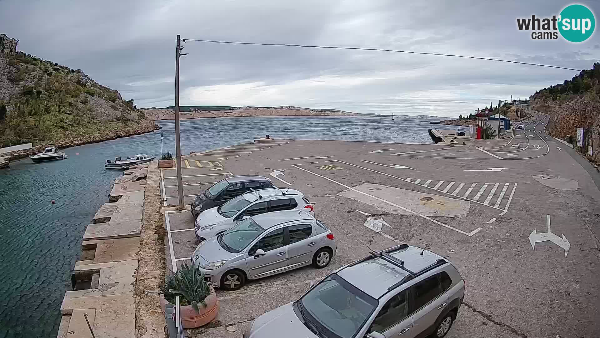 Webcam port de ferry de Prizna – vers l’île de Pag