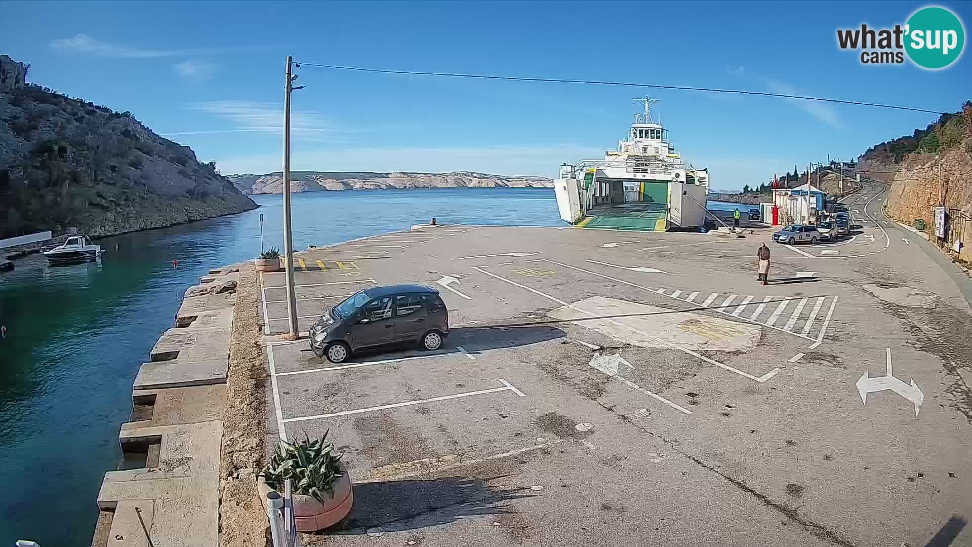 Webcam port de ferry de Prizna – vers l’île de Pag