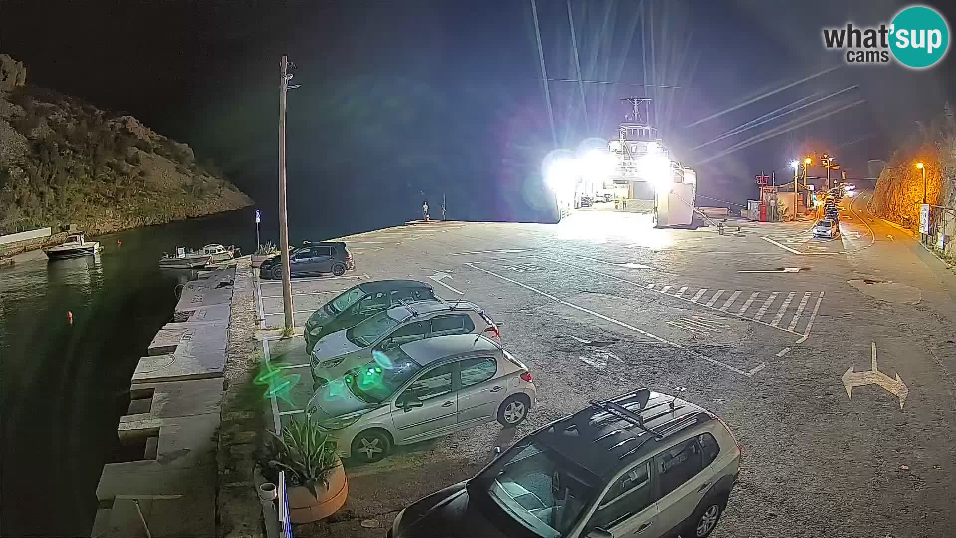 Webcam Prizna ferry port to Pag island