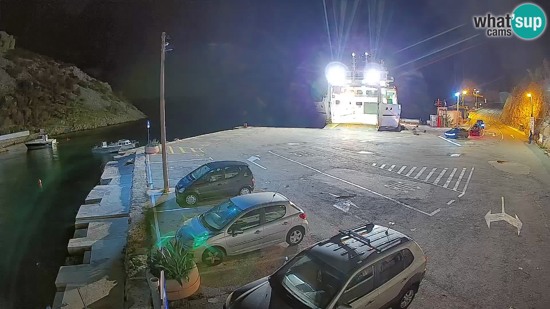 Webcam Prizna ferry port to Pag island