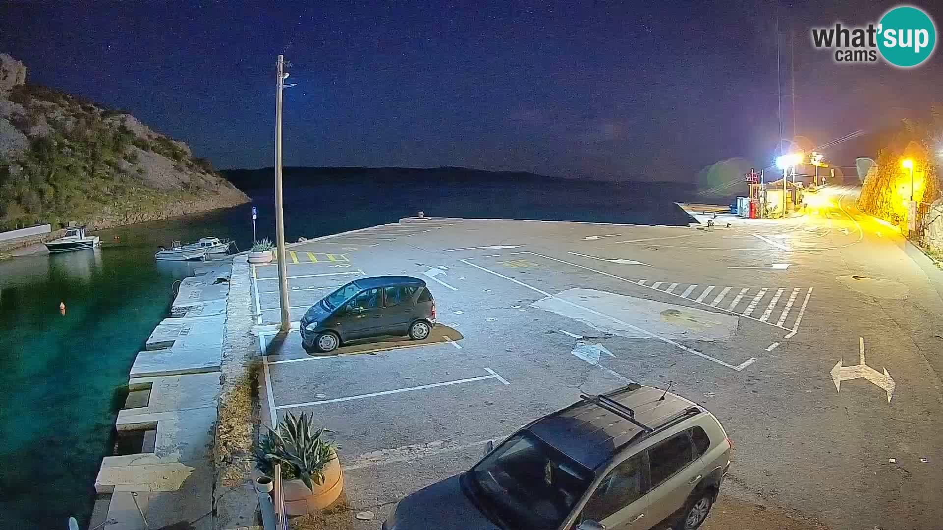 Webcam del puerto de ferris de Prizna – hacia la isla de Pag