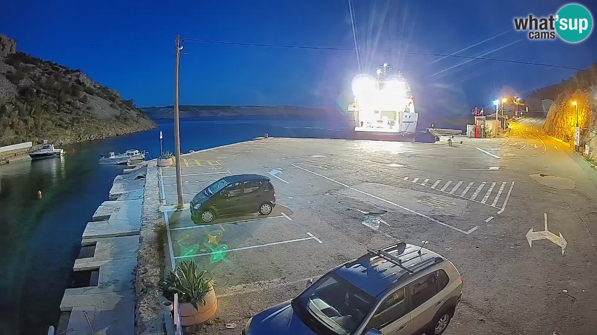 Webcam Fährhafen Prizna – zur Insel Pag