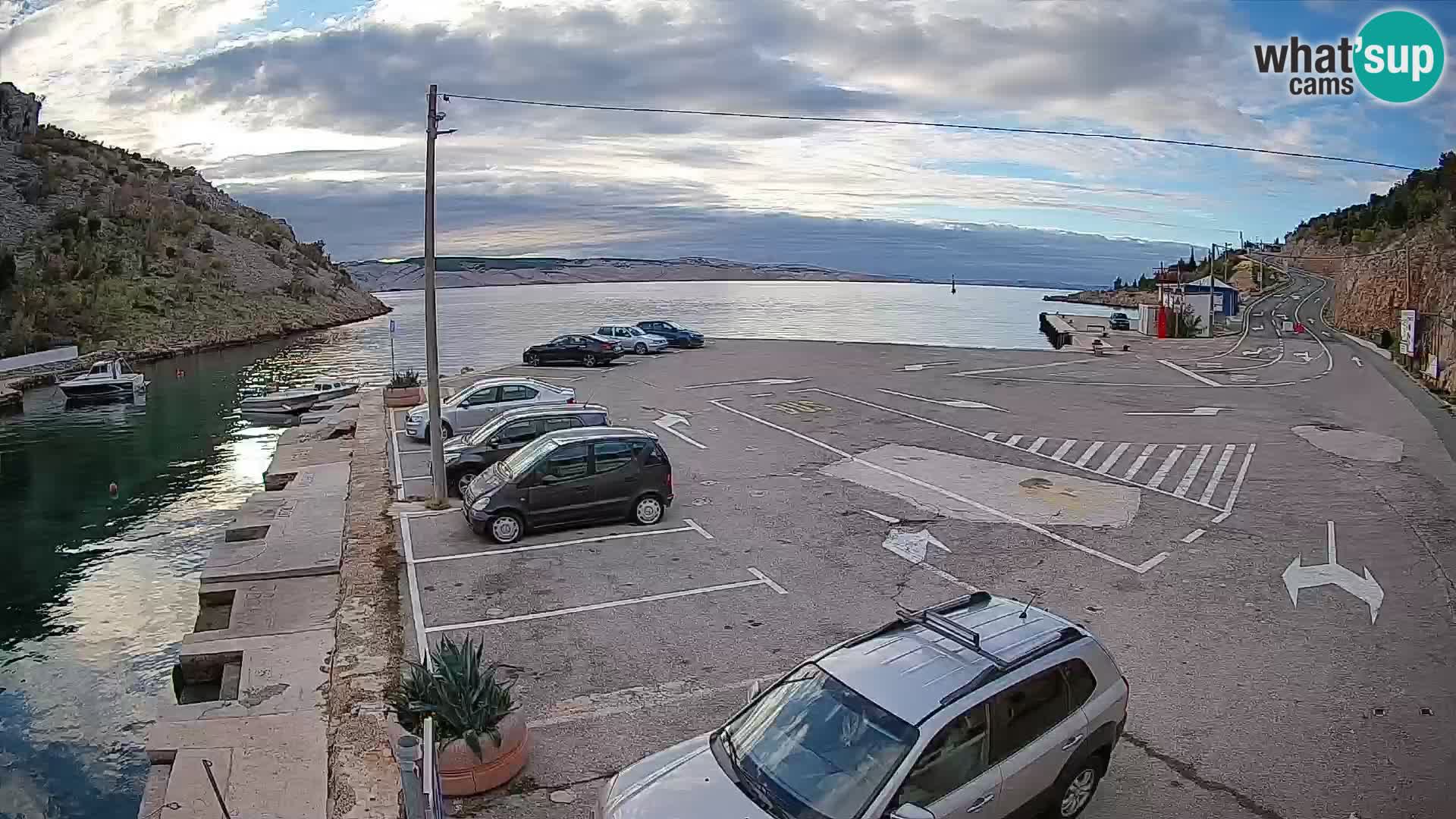 Webcam port de ferry de Prizna – vers l’île de Pag