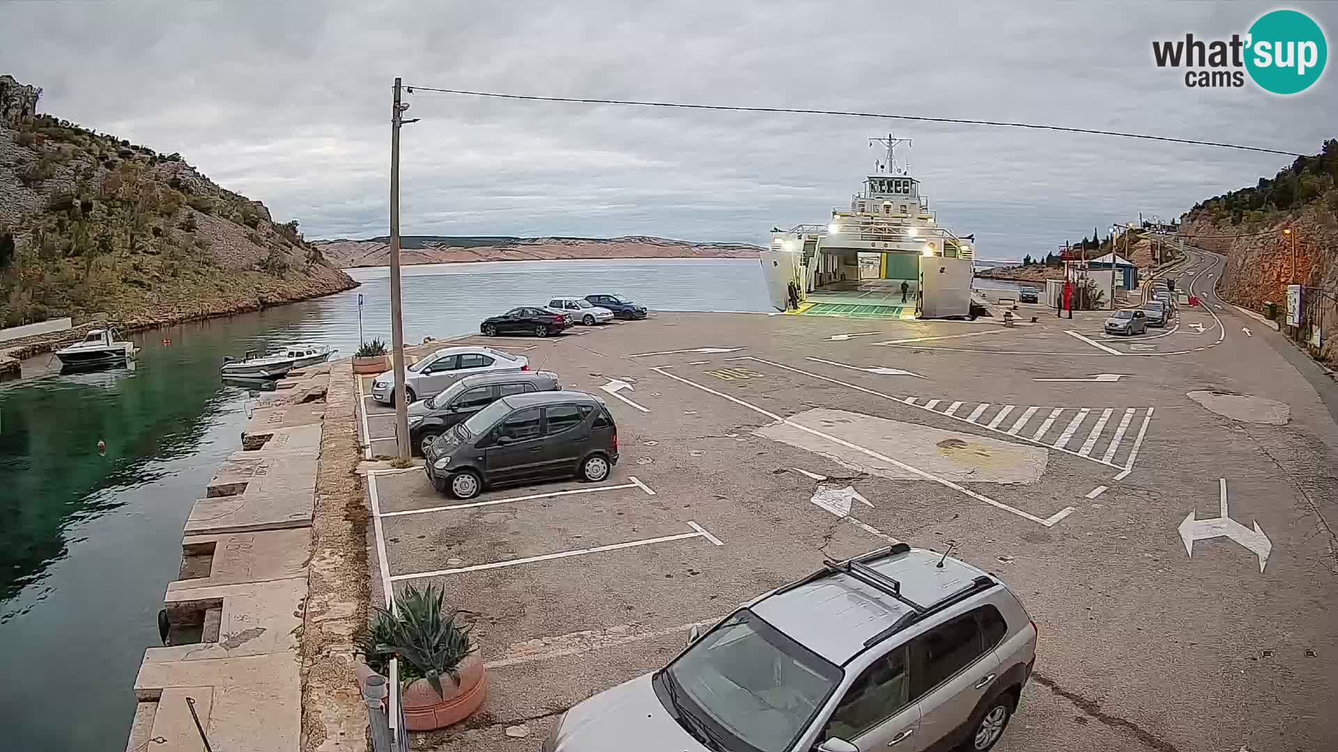 Webcam Fährhafen Prizna – zur Insel Pag