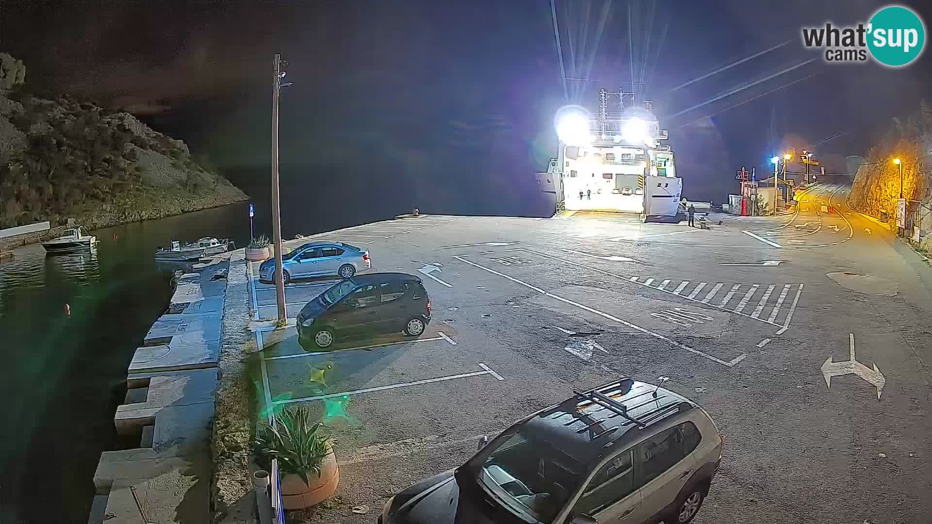 Webcam Fährhafen Prizna – zur Insel Pag