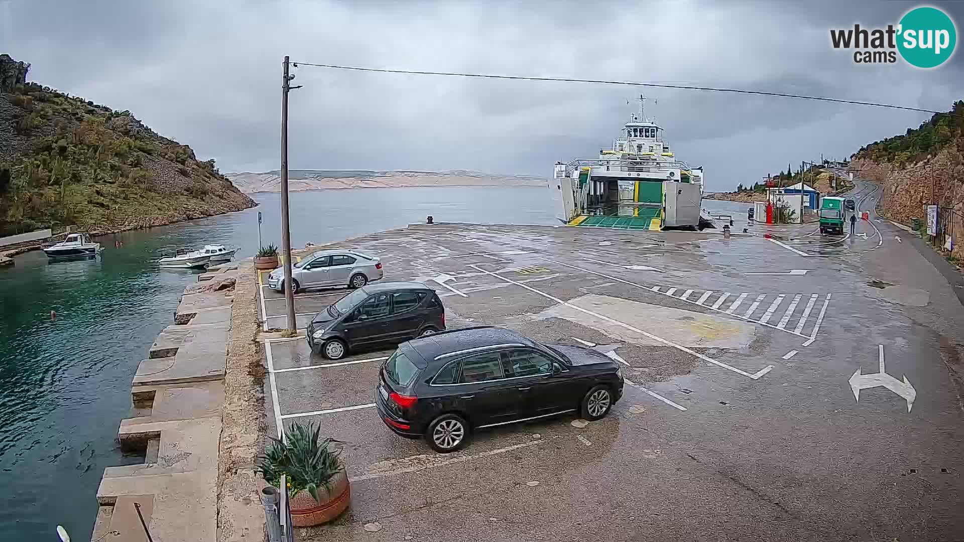Webcam Prizna ferry port to Pag island
