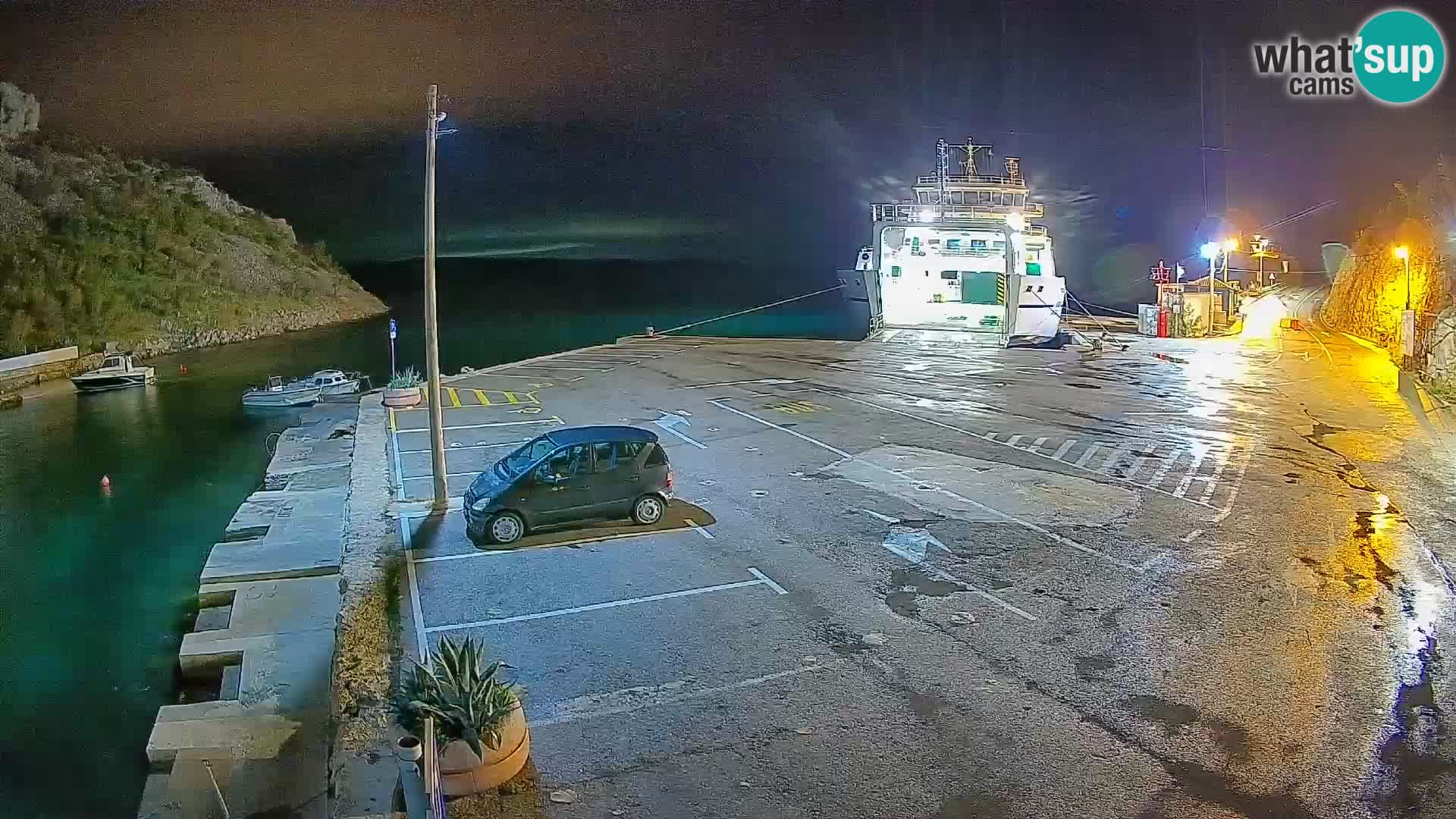 Webcam Prizna ferry port to Pag island