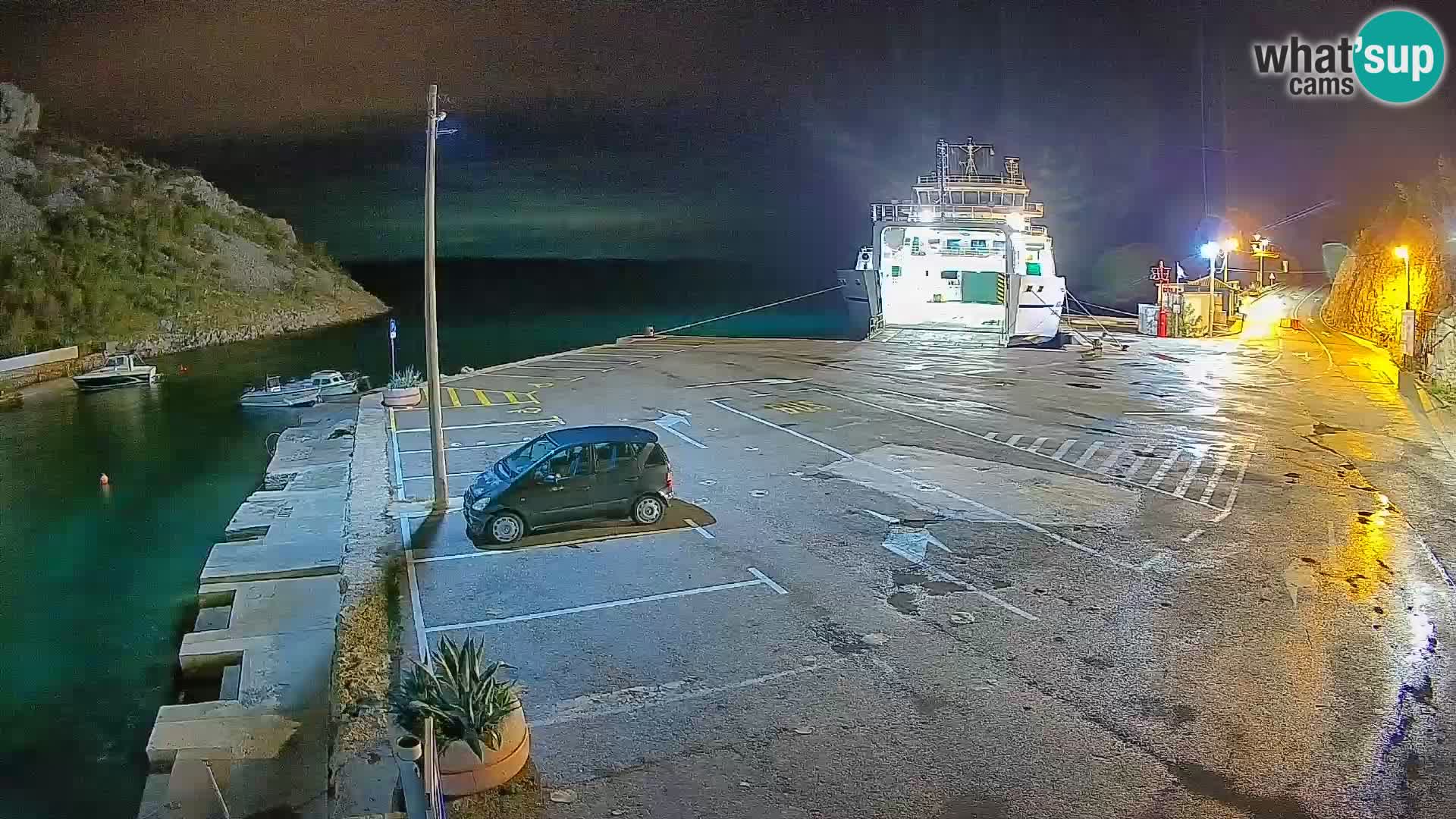 Webcam Prizna ferry port to Pag island