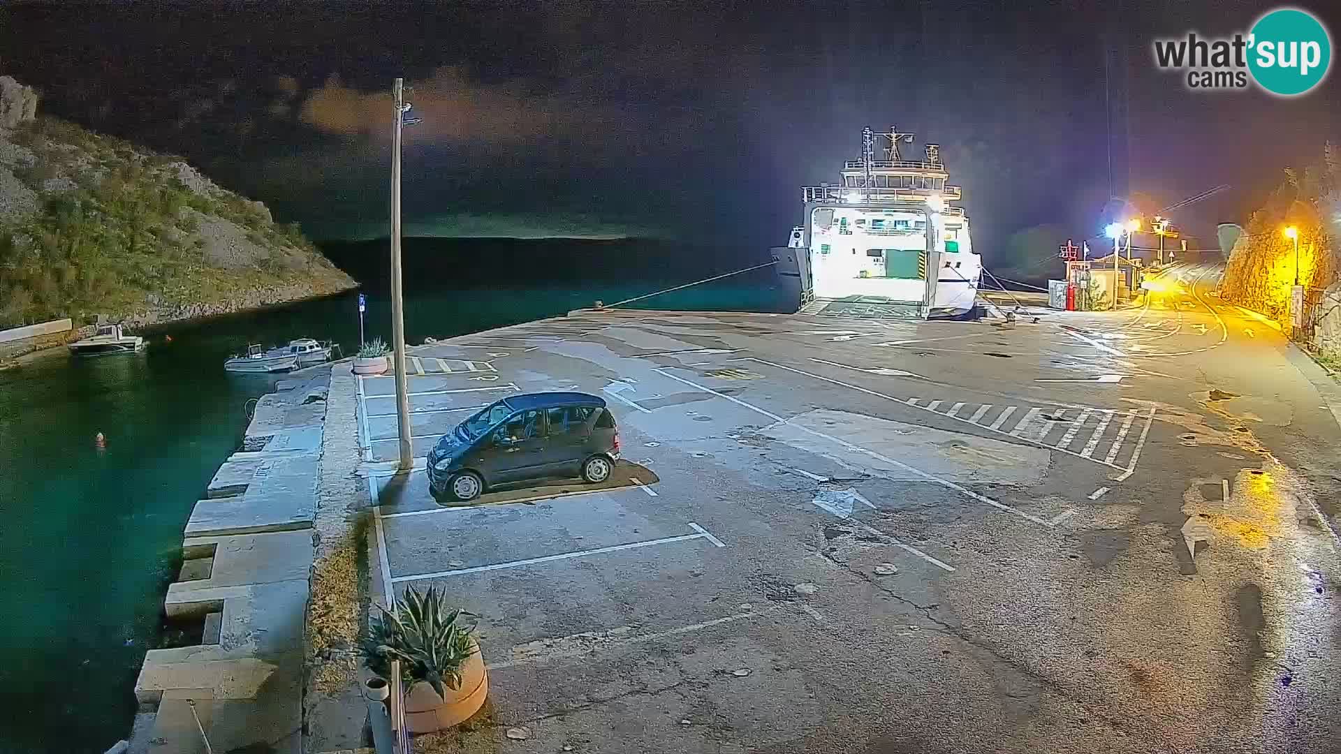 Webcam Prizna ferry port to Pag island